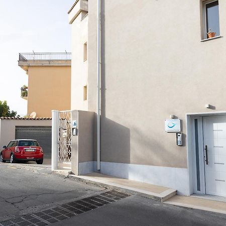 Perla Sul Mare Apartments جيارديني ناكسوس المظهر الخارجي الصورة