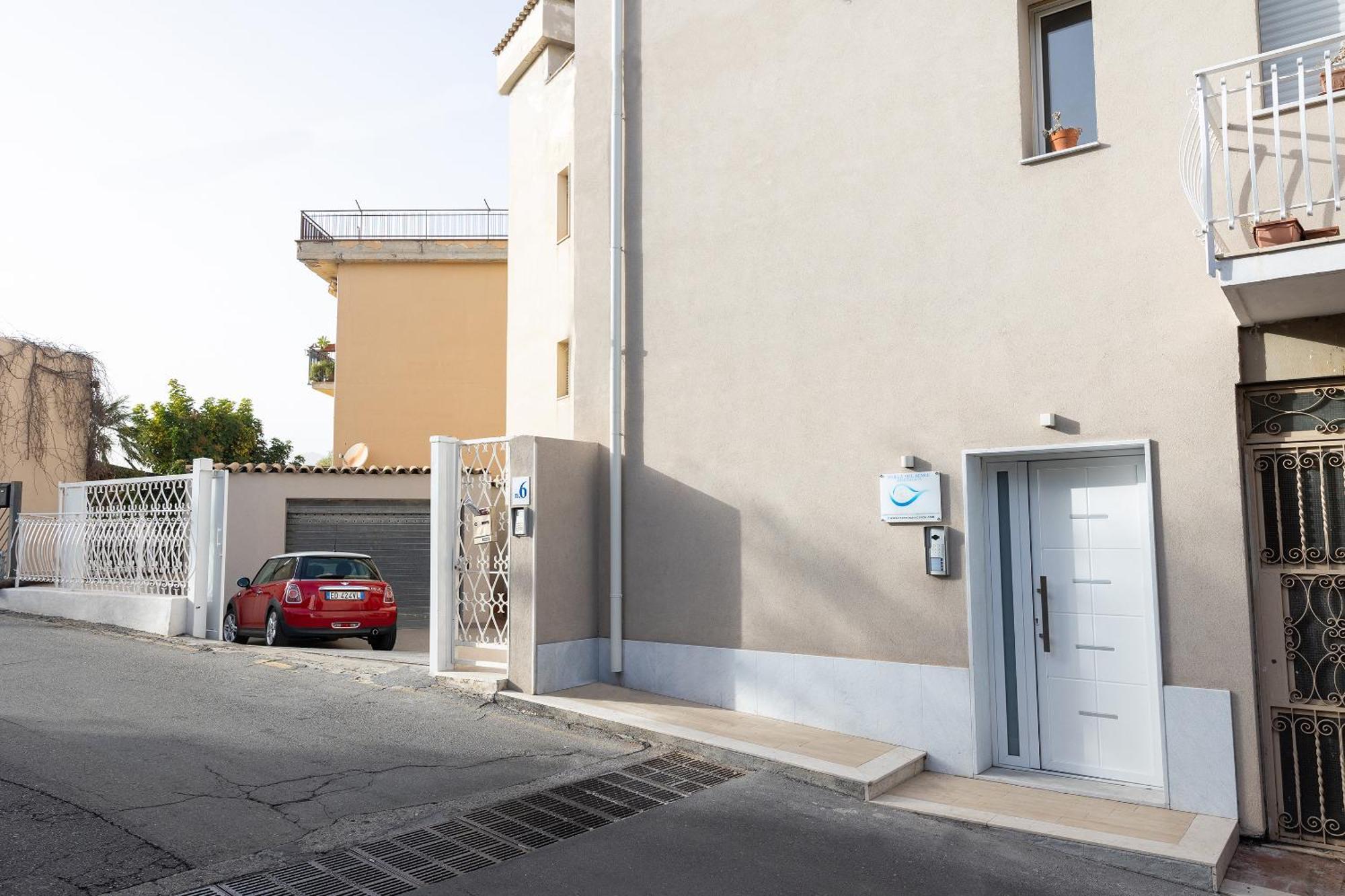 Perla Sul Mare Apartments جيارديني ناكسوس المظهر الخارجي الصورة